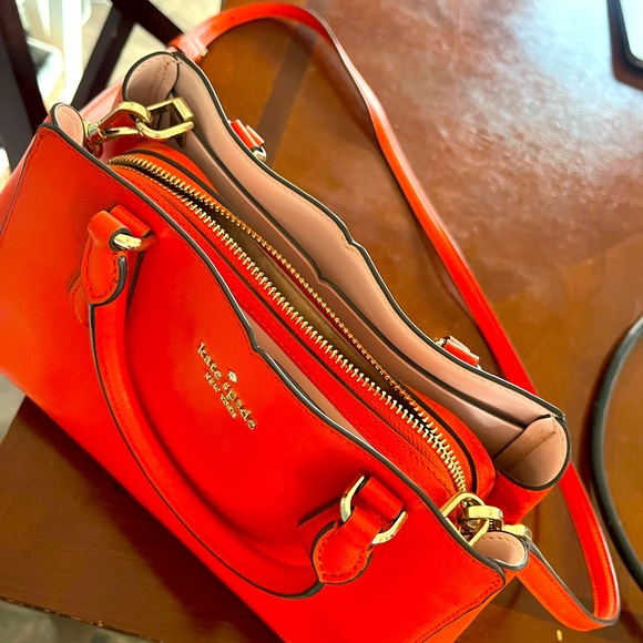 Kate Spade Crossbody - Picture 2 of 3
